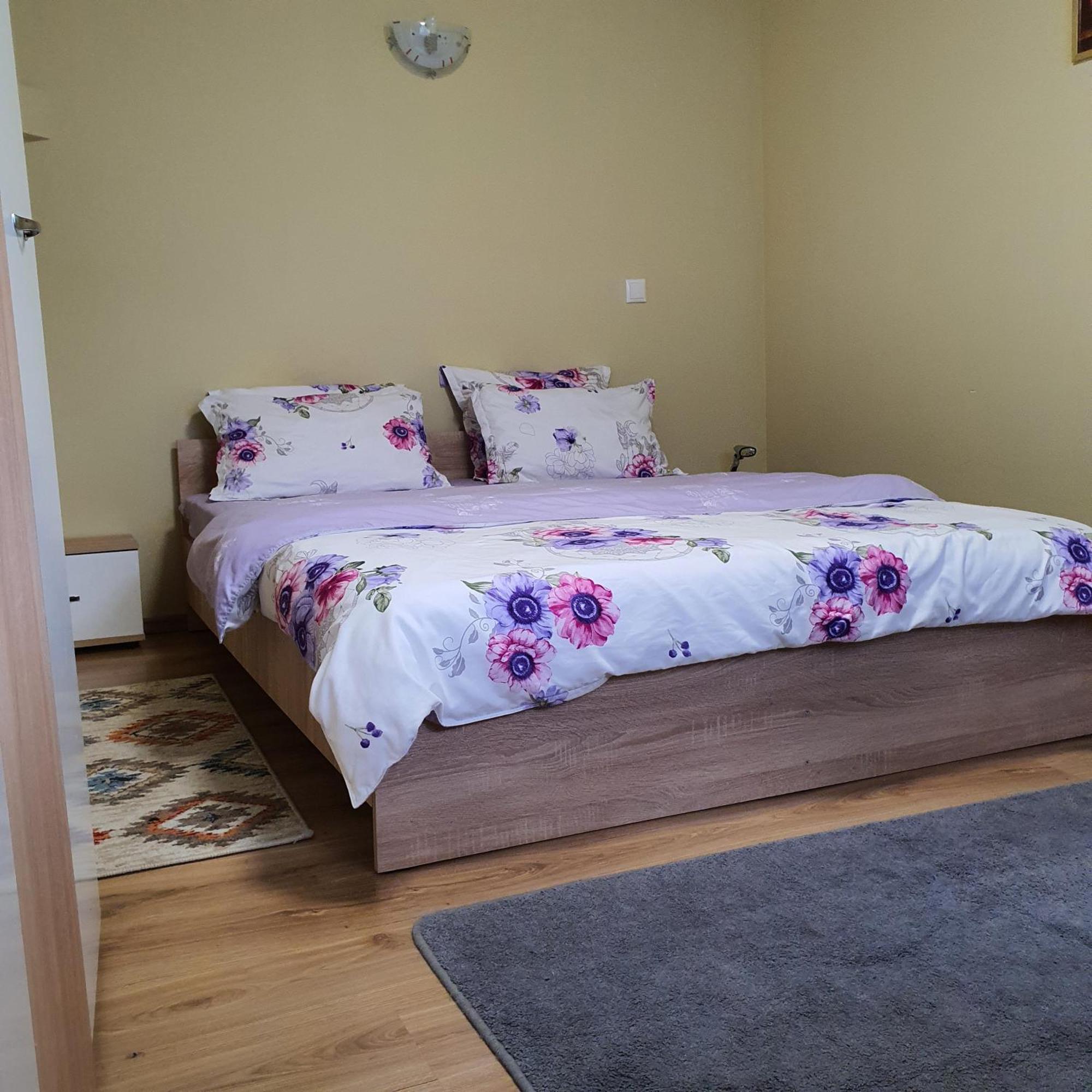 Carissa House Apartment บราชอฟ ภายนอก รูปภาพ